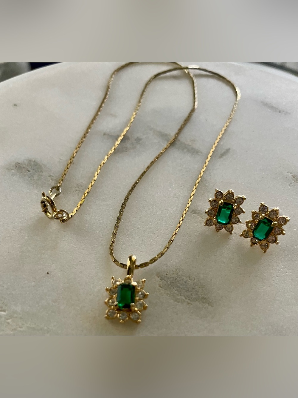 Vintage Style Faux Emerald Halo Necklace & Earring Costume Jewelry Set